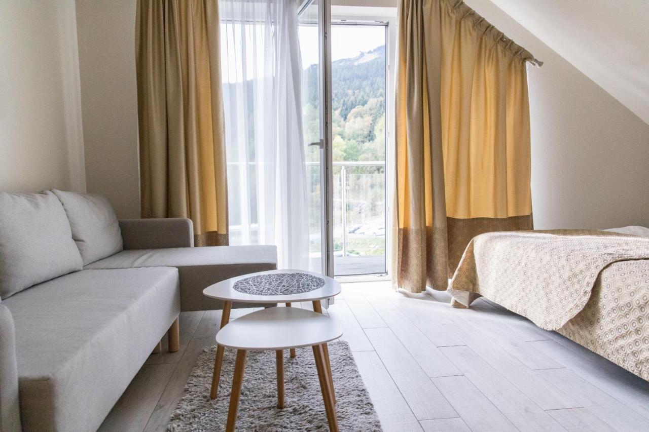 سيينا Ms-Apart Apartamenty Przy Stoku - Czarna Gora المظهر الخارجي الصورة
