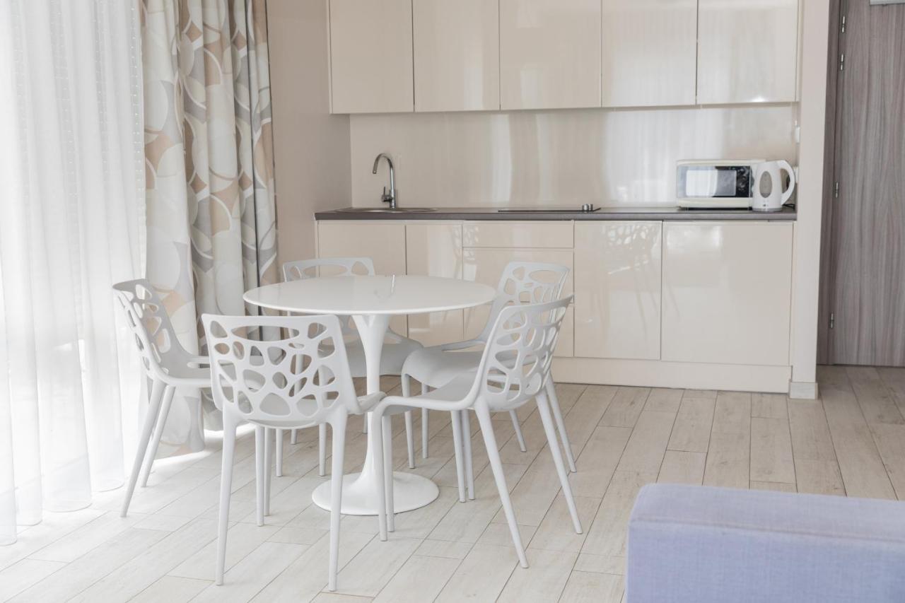 سيينا Ms-Apart Apartamenty Przy Stoku - Czarna Gora المظهر الخارجي الصورة